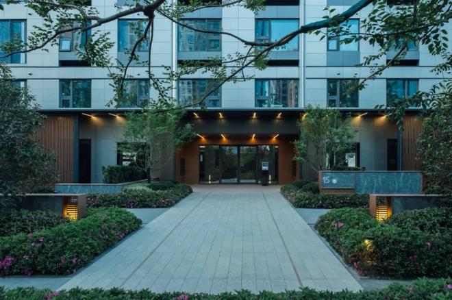 花谷旁这座宝藏准现房!即将实景呈现!MG不朽情缘南通首所985高校、紫琅(图3) 花谷旁这座宝藏准现房!即将实景呈现!MG不朽情缘南通首所985高校、紫琅(图3)